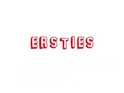 Ersties: крошка-лесбиянка снимает свой первый фильм о трахе