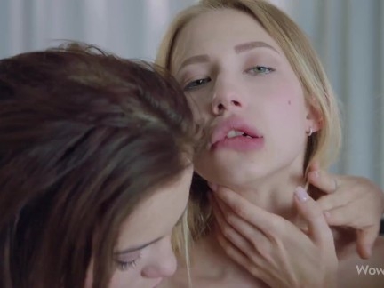 WOWGIRLS Красивые модели из Восточной Европы Нэнси А, Хейзел и Анна Ди оживляют свою сексуальную жизнь новыми трюками